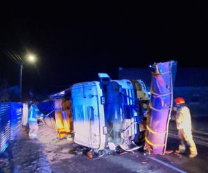 Piaskarka na boku w Krzycku Małym koło Leszna