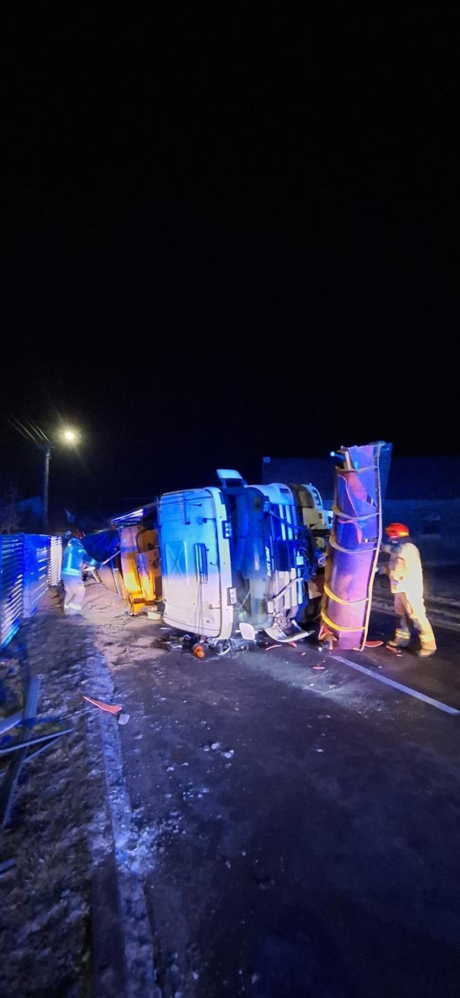 Piaskarka na boku w Krzycku Małym koło Leszna