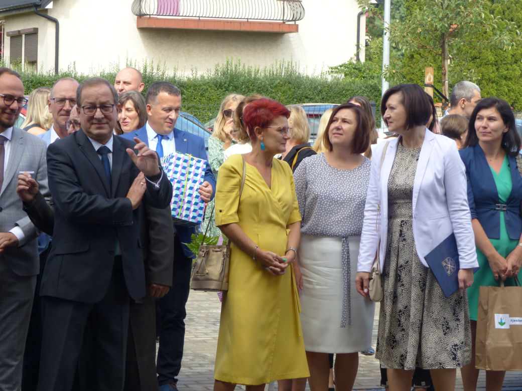Otwarcie szkoły przy Sucharskiego
