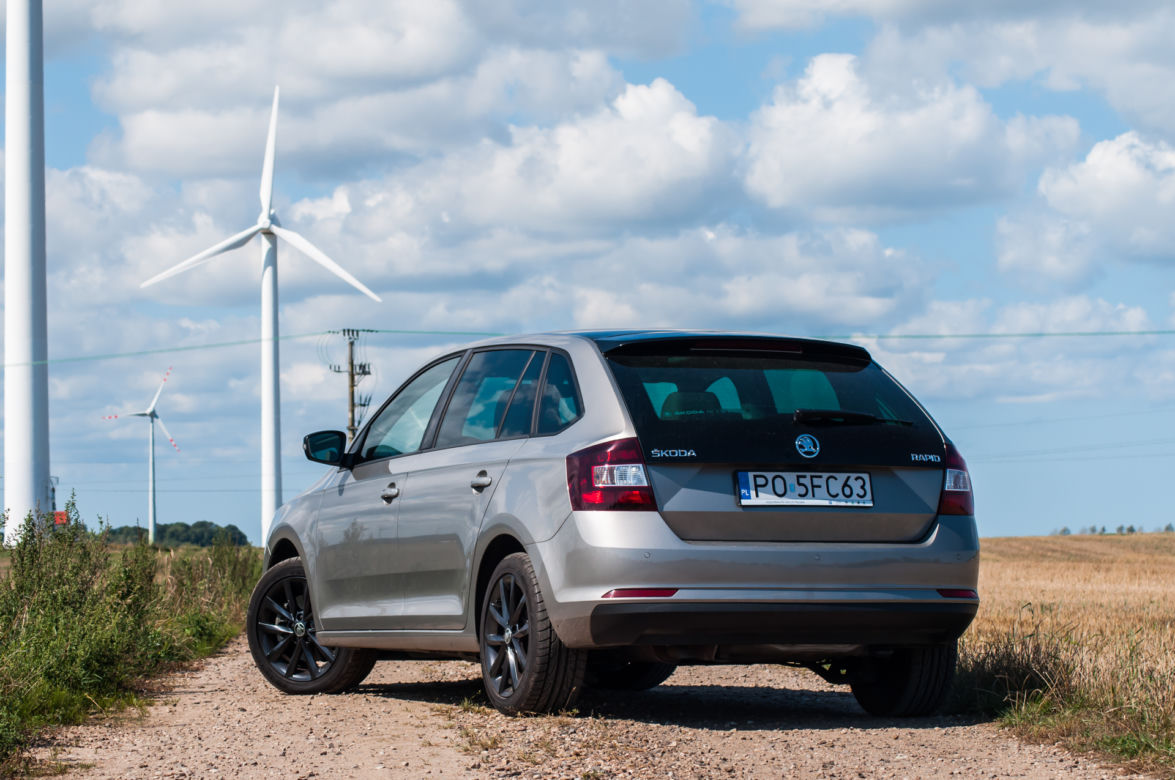 Skoda Rapid Spaceback 1.0 TSI 110 KM 6MT