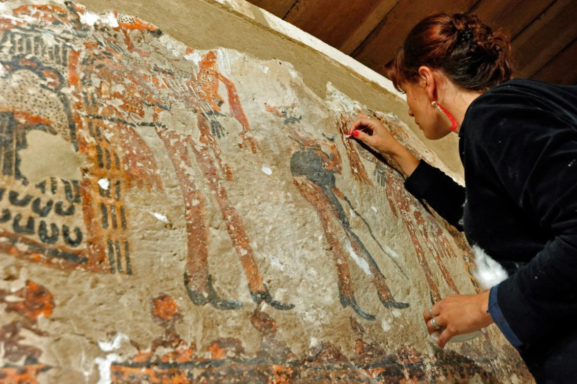 Krakowscy archeolodzy z UJ uratowali malowidła Majów z okresu kolonialnego