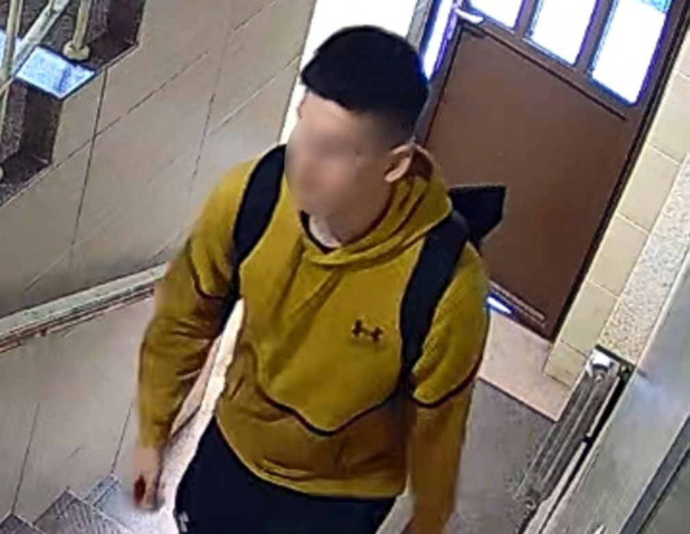 Warszawa. Zaatakował dwie kobiety. Szuka go policja