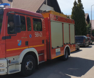 Desperat zabarykadował się w domu
