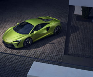 McLaren Artura (2021)