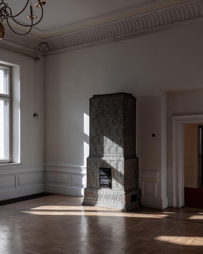 Art Warsaw Villa Róż: Ponad 50 galerii sztuki współczesnej z Polski i świata - wystawy, performansy i inne