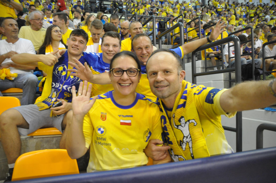 Industria Kielce - Paris Saint-Germain w Lidze Mistrzów. Zobacz zdjęcia kibiców