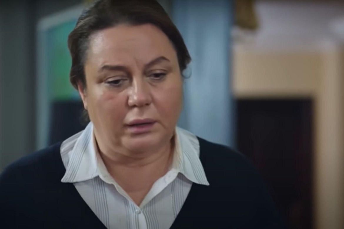 Przy niej Canan nie śmie ruszyć torebki Seher 