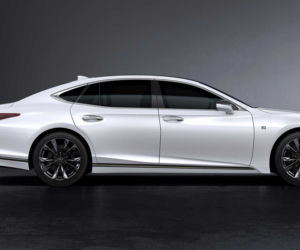 Lexus LS lifting 2021 