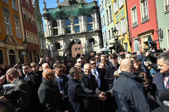 Emmanuel Macron już w Gdańsku i wzbudza ogromne zainteresowanie!