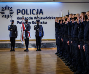 Pomorskie. Ślubowanie nowo przyjętych policjantów