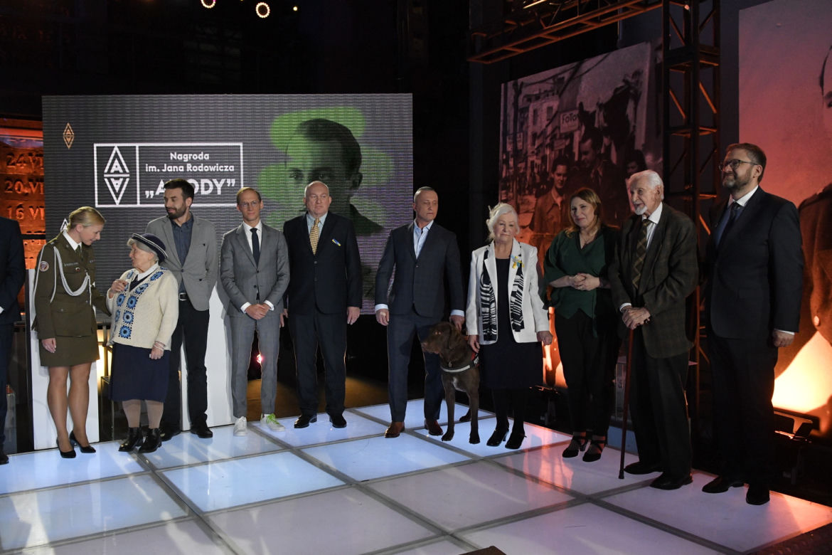 Bohaterowie są wśród nas. Muzeum Powstania Warszawskiego wręczyło nagrody "Anody"
