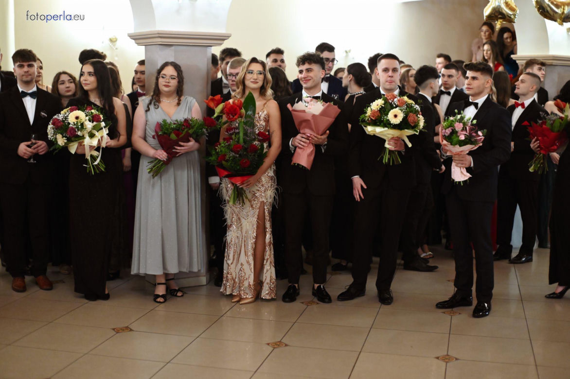 Studniówka 2025 Zespołu Szkół Ekonomicznych w Raciborzu