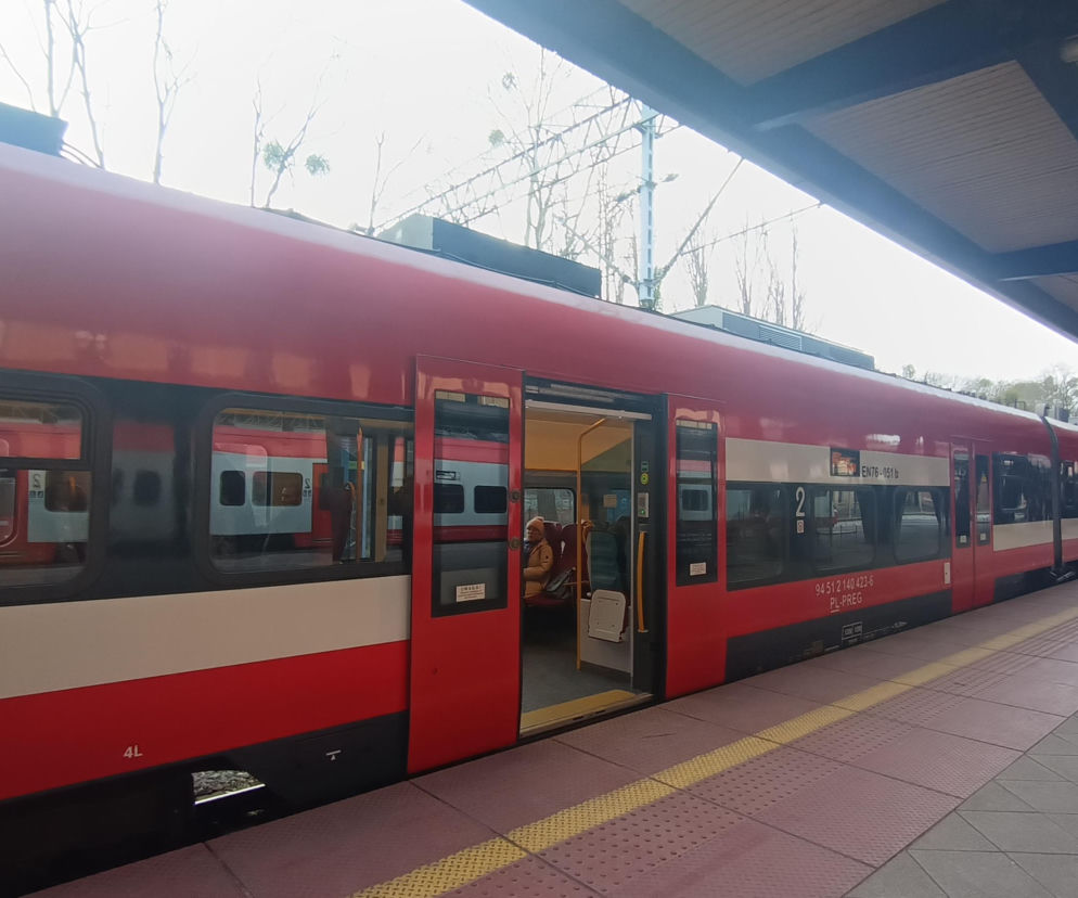 Nowe połączenie dla kuracjuszy. Pociągi znów jeżdżą do Ciechocinka. Pasażerowie: W końcu bez korków i opóźnień