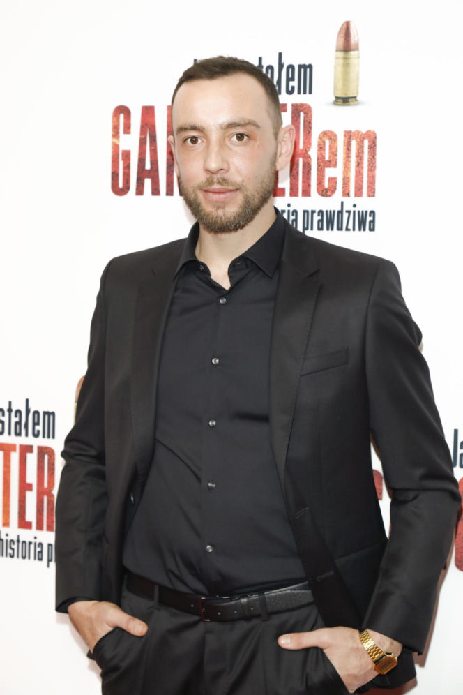 Debiutował jako Magik w "Jesteś Bogiem". Tak na przestrzeni lat zmienił się Marcin Kowalczyk