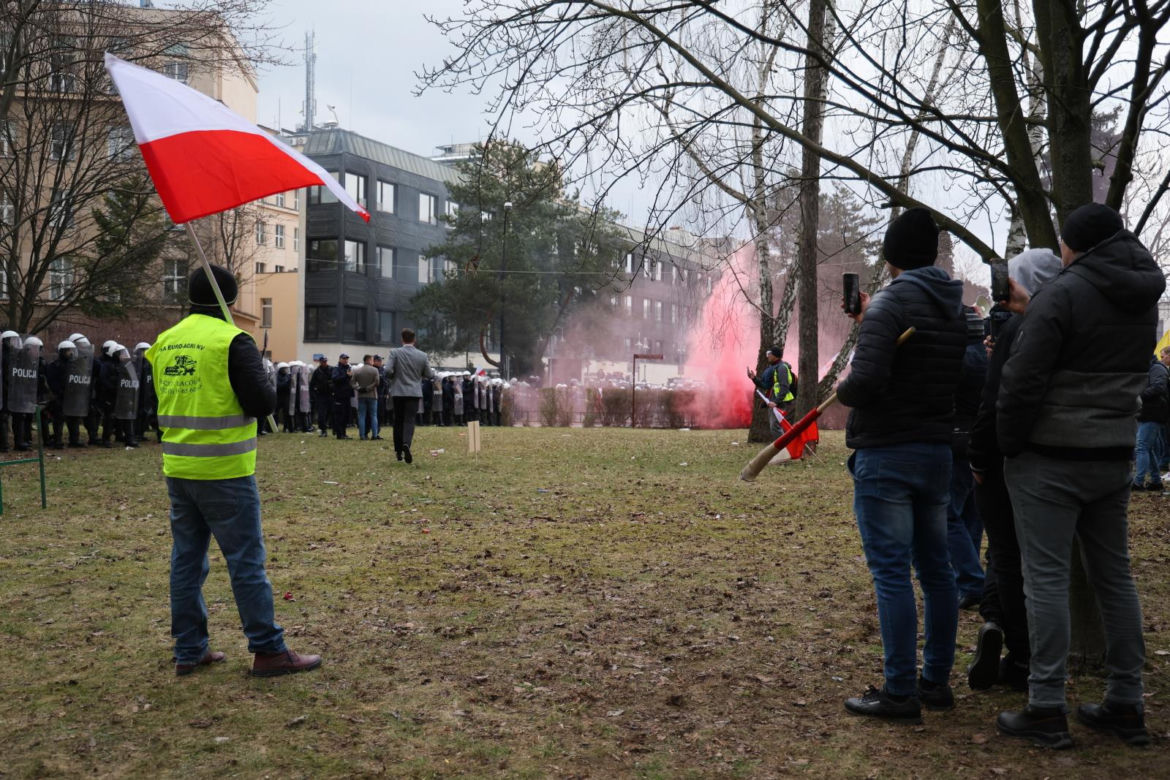 Protest rolników pod Sejmem - starcia z policją