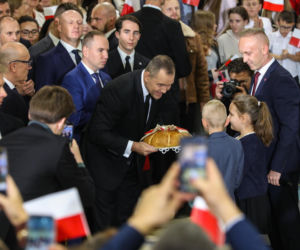 Karol Nawrocki odwiedził Kulesze Kościelne na Podlasiu