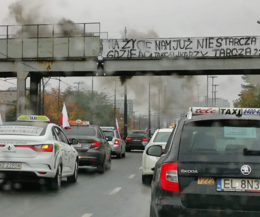Protest taksówkarzy w Rzeszowie. „Będziemy walczyć do upadłego”. ZABLOKUJĄ MIASTO?!