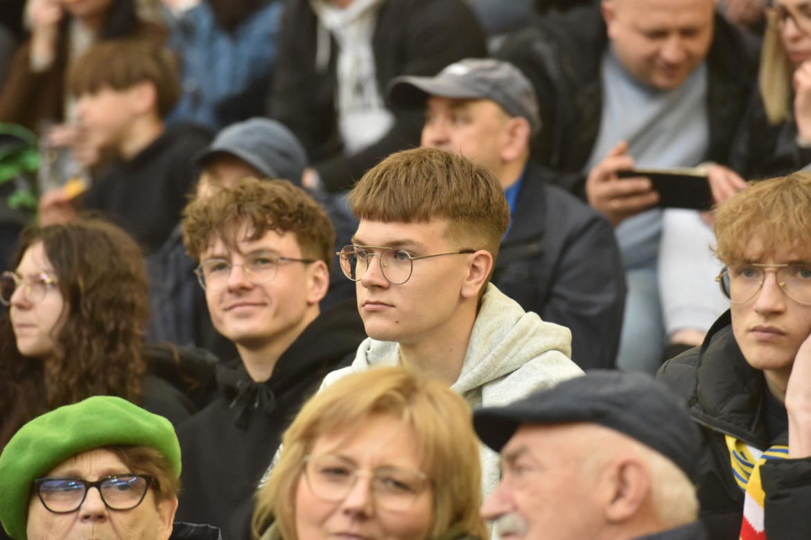 PRES Grupa Deweloperska Toruń - Fogo Unia Leszno, zdjęcia kibiców i zawodników z meczu 2. kolejki PGE Ekstraligi