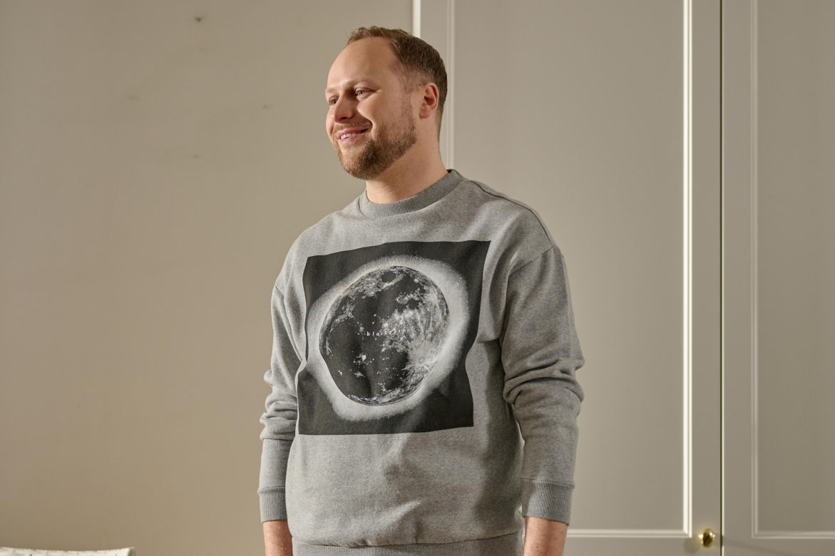 Robert zostaje gangsterem - czy uda mu się zinfiltrować mafię i wyjść z tego cało?