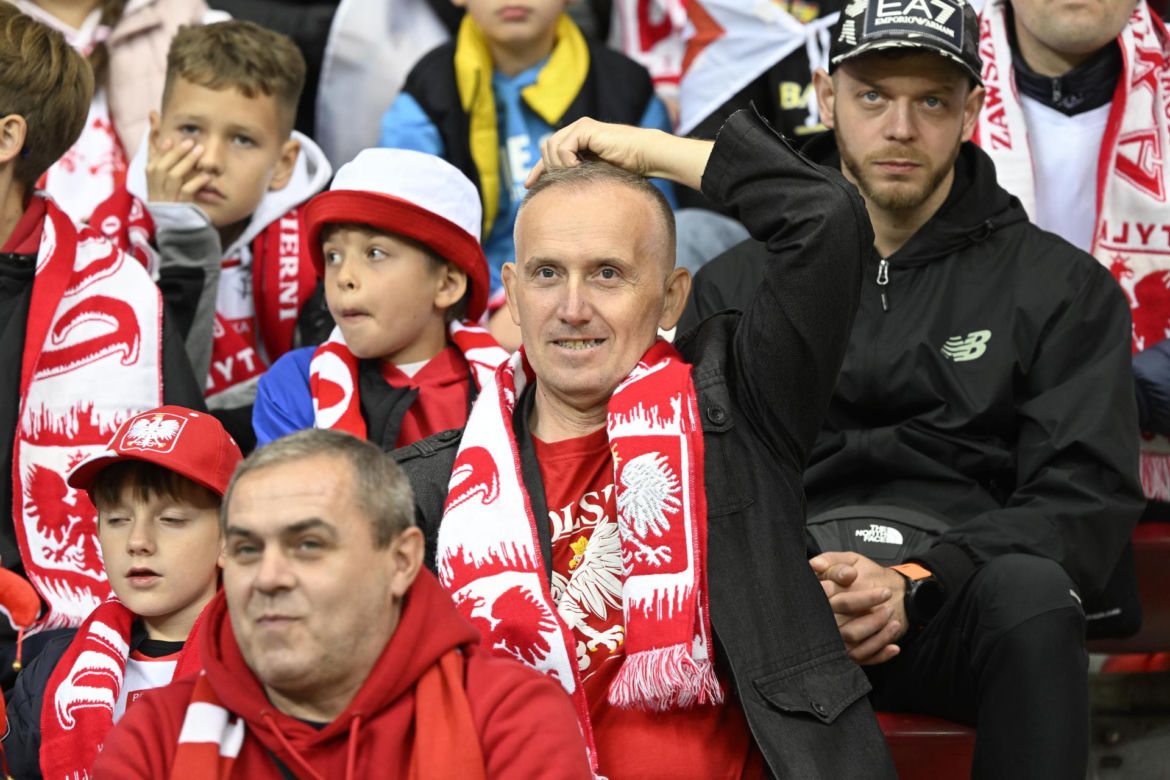 Kibice na meczu Polska - Rumunia. Znajdź się na zdjęciach z Narodowego!
