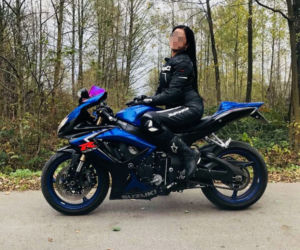 Grób zmarłej motocyklistki Karoliny z Zielonki