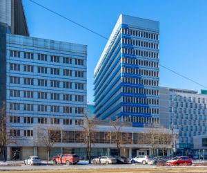 Biurowiec PKO na rogu Marszałkowskiej i Nowogrodzkiej w Warszawie