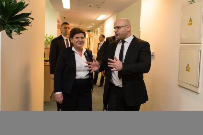 Premier Beata Szydło w redakcji Super Expressu