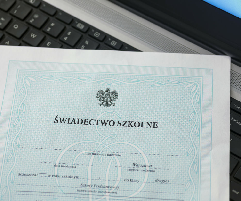 Do kiedy trwa wystawianie ocen na koniec roku?