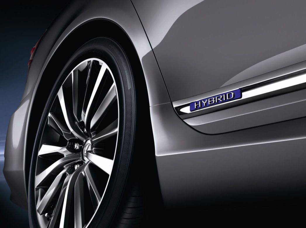 Lexus LS 600h L