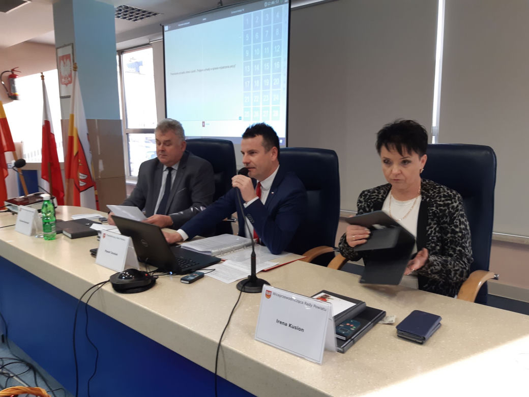 Mieszkańcy Wierzchosławic są WŚCIEKLI. Żądają naprawy mostu 