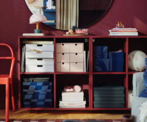 Ciemna czerwień w kolekcji mebli i dodatków IKEA
