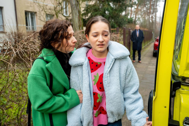 "Na sygnale", odcinek 846: Ratownicy zostają uwięzieni w płonącym magazynie