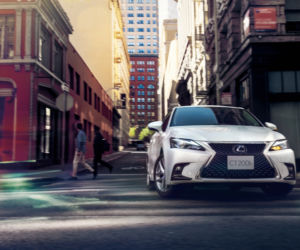 Lexus CT200h lifting 2018