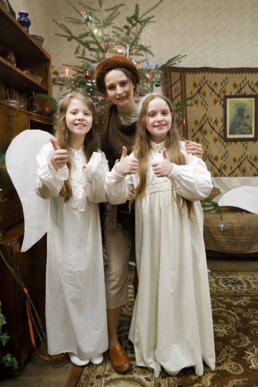 Stulecie Winnych 4: Julia (Nadia Głazińska), Ula (Sabina Bendarz), Basia (Kamila Bujalska)