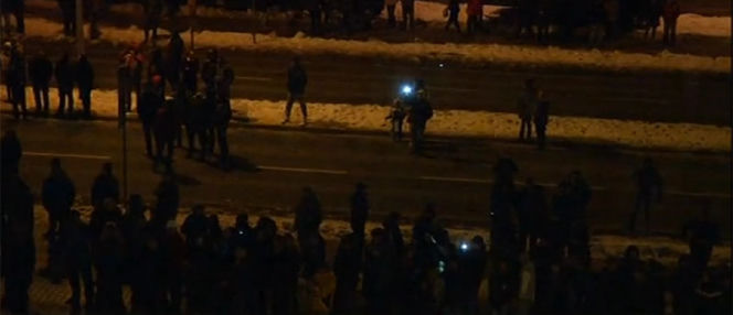 ZADYMA pod siedzibą Jastrzębskiej Spółki Węglowej! Policja strzelała do górników! 