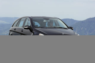 2. miejsce - Mercedes R 300 CDI BlueEFFICIENCY 7G-Tronic (DPF) - 3,43 zł./km