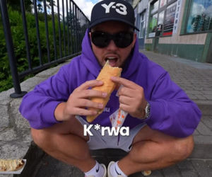 Książulo zjadł kultowe buły ze Sławna. Spontaniczne mega muala