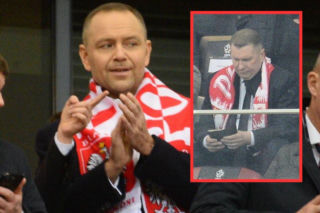 Dziwne zachowanie Karola Nawrockiego po meczu Szwecja - Polska. A Przemysław Czarnek zachował czujność! 
