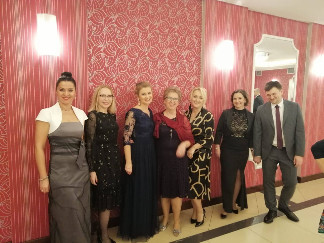 Studniówka 2020. V LO w Białymstoku w Dworku Tryumf 