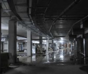 Na najniższych kondygnacjach Stadionu trwają intensywne prace instalacyjne i wykończeniowe (maj 2010 r.)