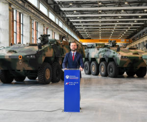 Kosiniak-Kamysz był dziś zakładach w Rosomak S.A. w Siemianowicach Śląskich