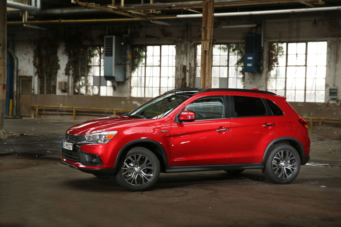 Mitsubishi ASX lifting 2016