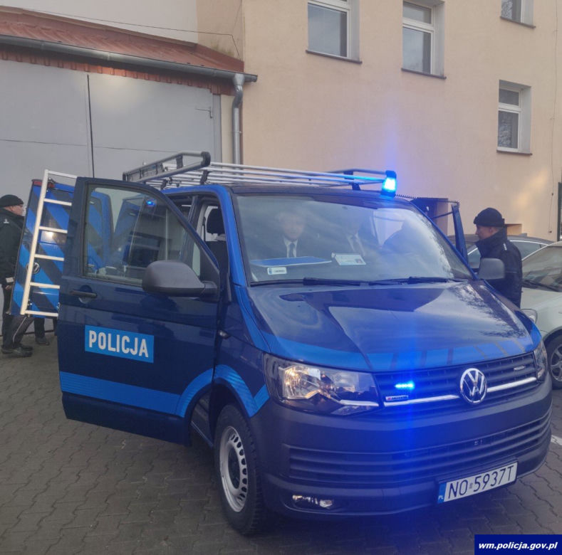 Specjalistyczny Volkswagen T6 dla techników kryminalistyki