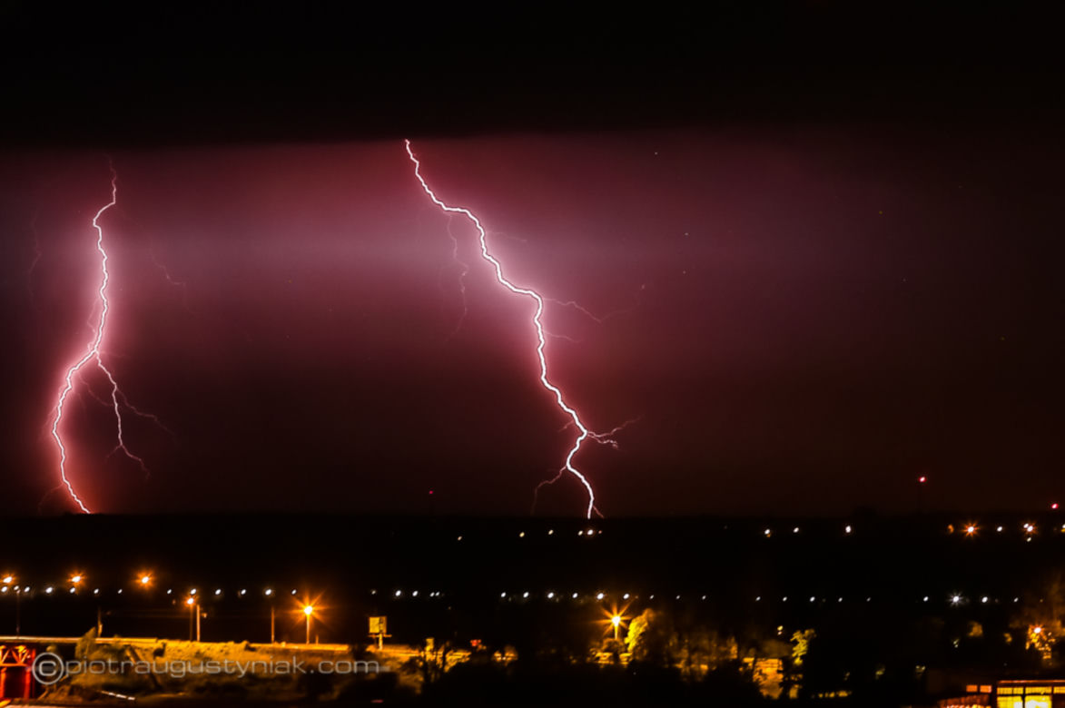Płock. A niech to piorun trzaśnie! Uważajcie, bo może się spełnić [GALERIA]