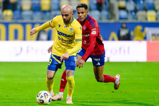 Arka Gdynia - Raków Częstochowa, zdjęcia kibiców i piłkarzy z meczu 17. kolejki PKO BP Ekstraklasy