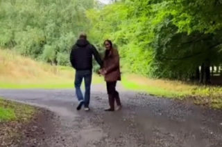 Są pierwsze zdjęcia Meghan Markle w Anglii! Nie zgadniesz, co robiła