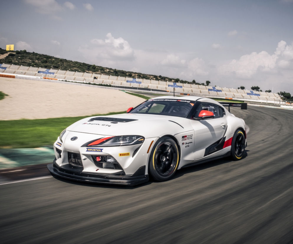 Toyota GR Supra GT 4 (2020)