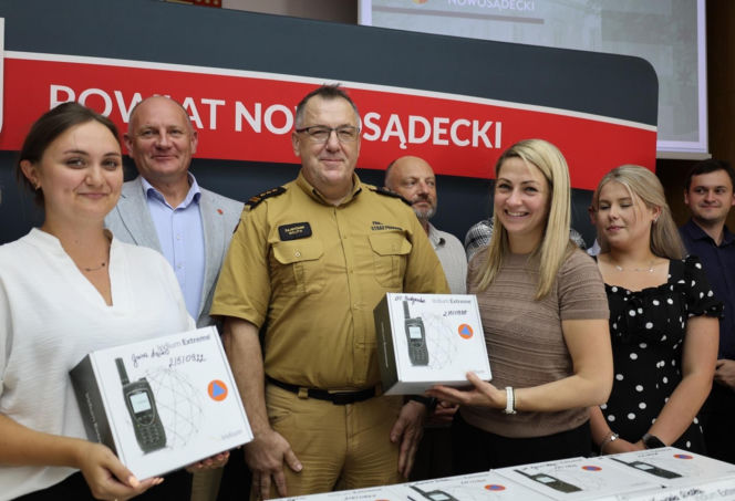 Sądecczyzna stawia na bezpieczeństwo. Miliony złotych na sprzęt dla służb