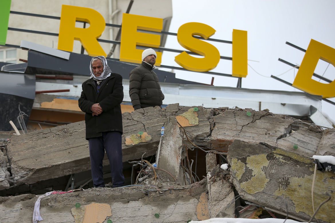Akcja ratunkowa po trzęsieniu ziemi w Turcji  Syrii