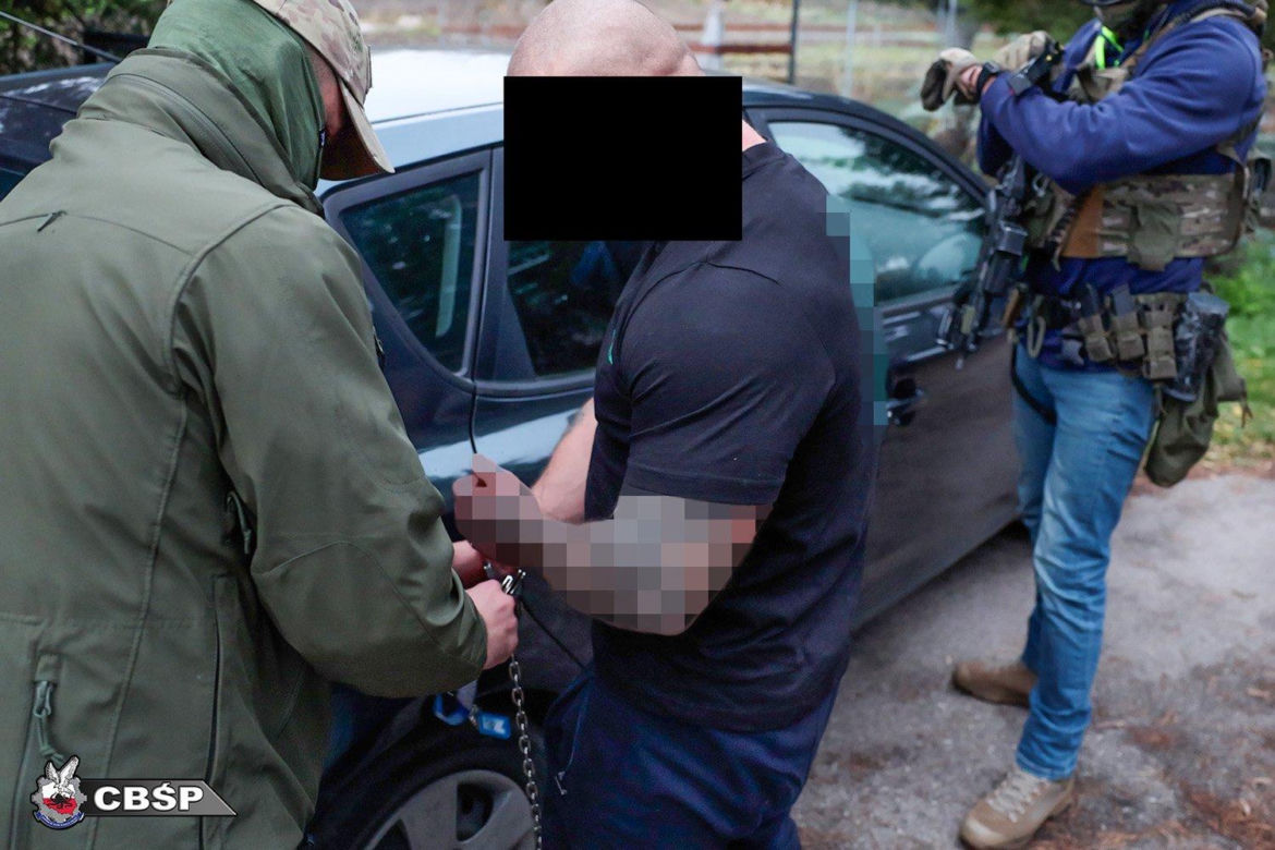 Pseudokibice za kratami. Wielka akcja policji, ponad 20 osób zatrzymanych